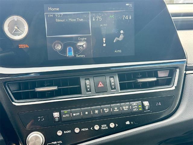 Used 2022 Lexus ES 300h image 13