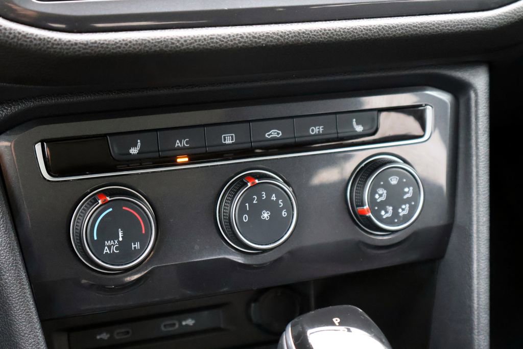 Used 2024 Volkswagen Tiguan Wolfsburg Edition FWD image 34