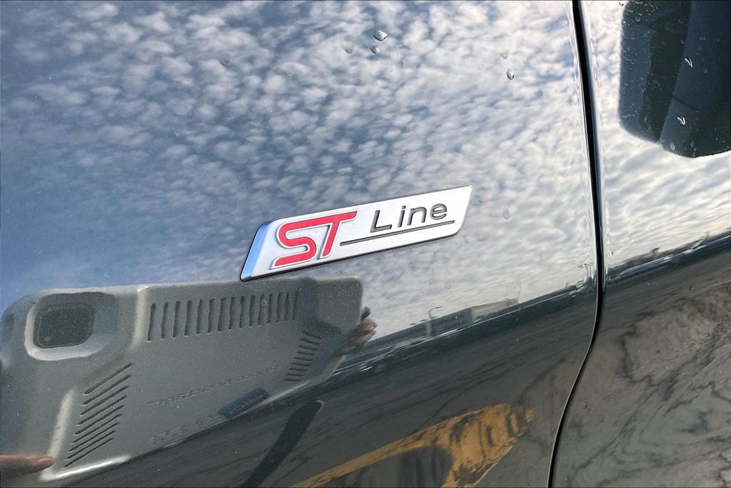 Certified 2022 Ford Explorer ST-Line image 31