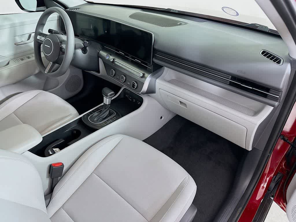 Used 2025 Hyundai Kona SE AWD/4WD image 31