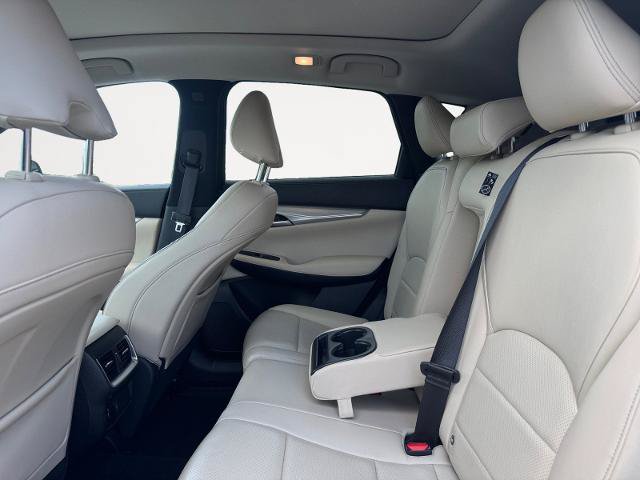 Used 2021 INFINITI QX50 Essential w/ Convenience Package AWD/4WD image 13