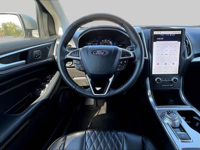 Certified 2024 Ford Edge Titanium AWD/4WD image 10