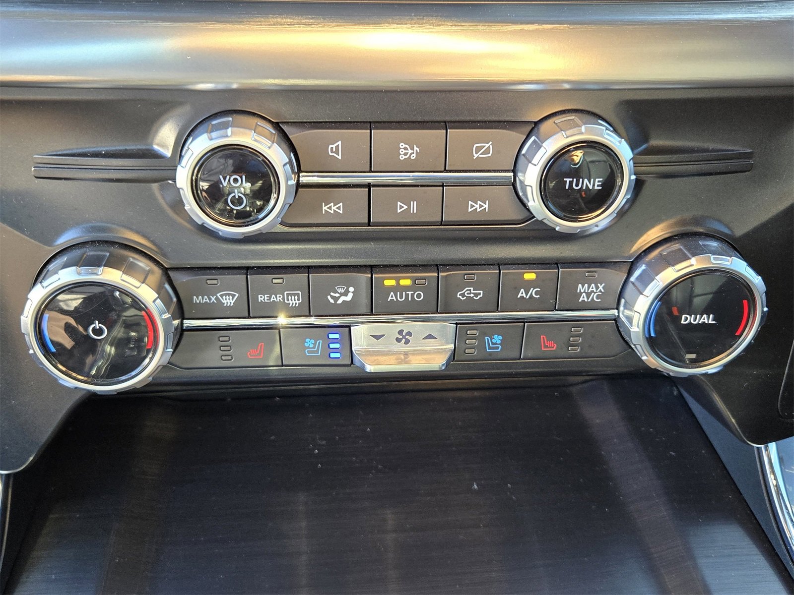 Certified 2023 Ford F150 Lariat image 17