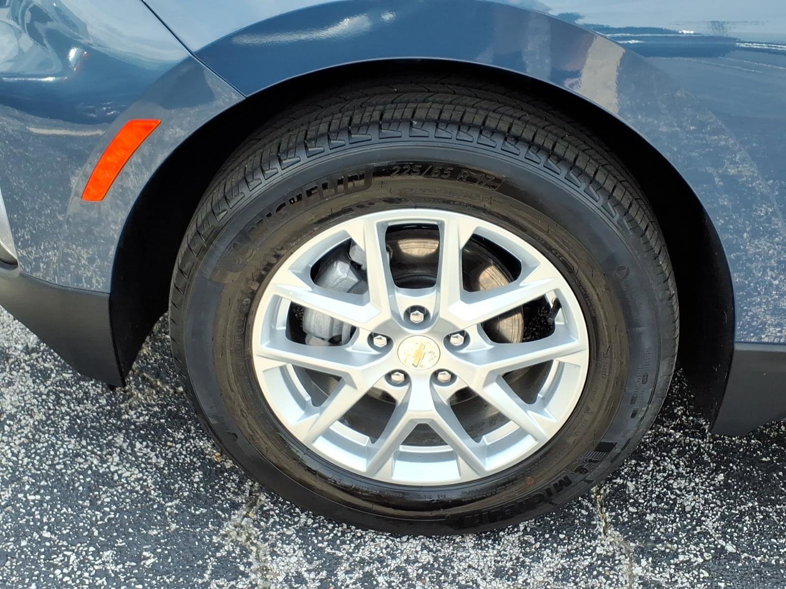 Used 2024 Chevrolet Equinox LT w/ LPO, Floor Liner Package FWD image 32