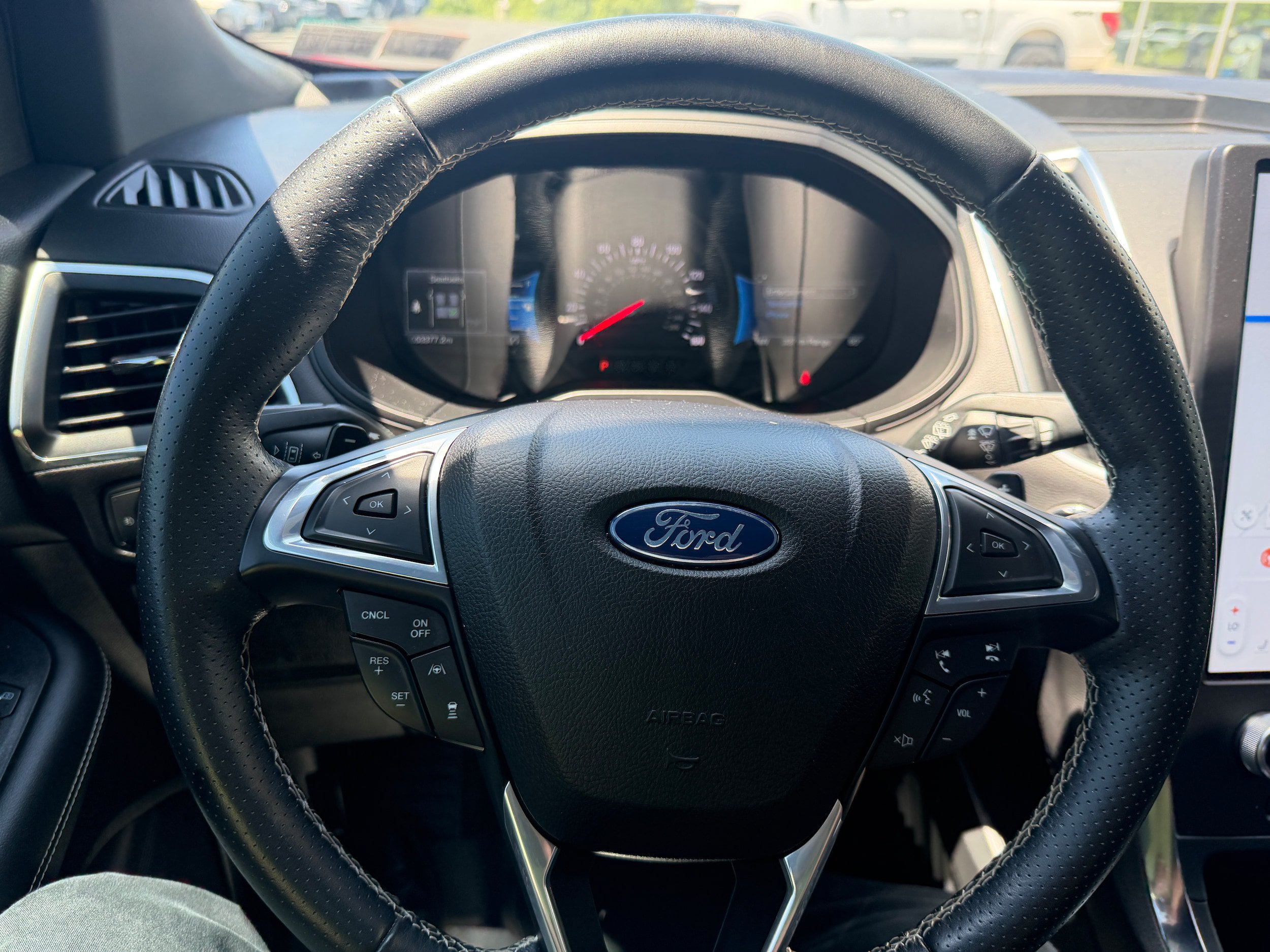 Certified 2022 Ford Edge ST AWD/4WD image 33