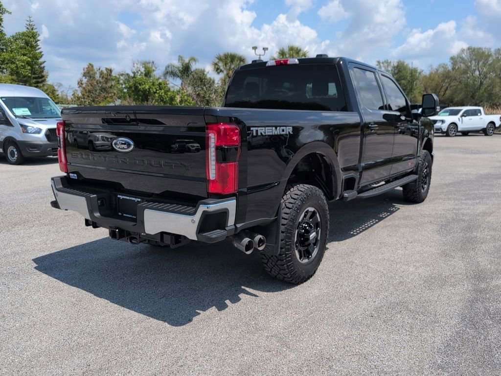 Certified 2025 Ford F250 Lariat w/ Tremor Off-Road Package image 3