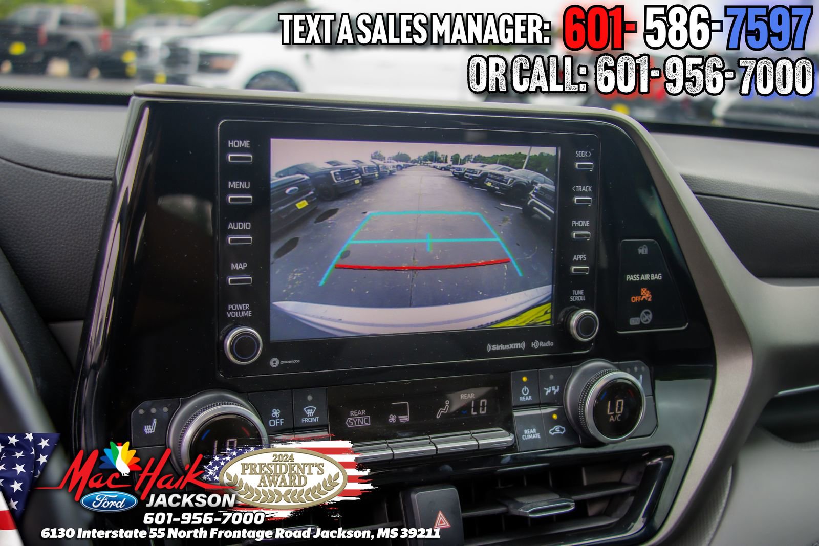 Used 2020 Toyota Highlander XLE FWD image 18