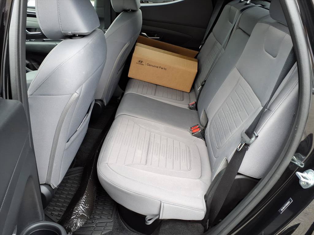 Used 2022 Hyundai Santa Cruz SEL w/ Cargo Package AWD/4WD image 7