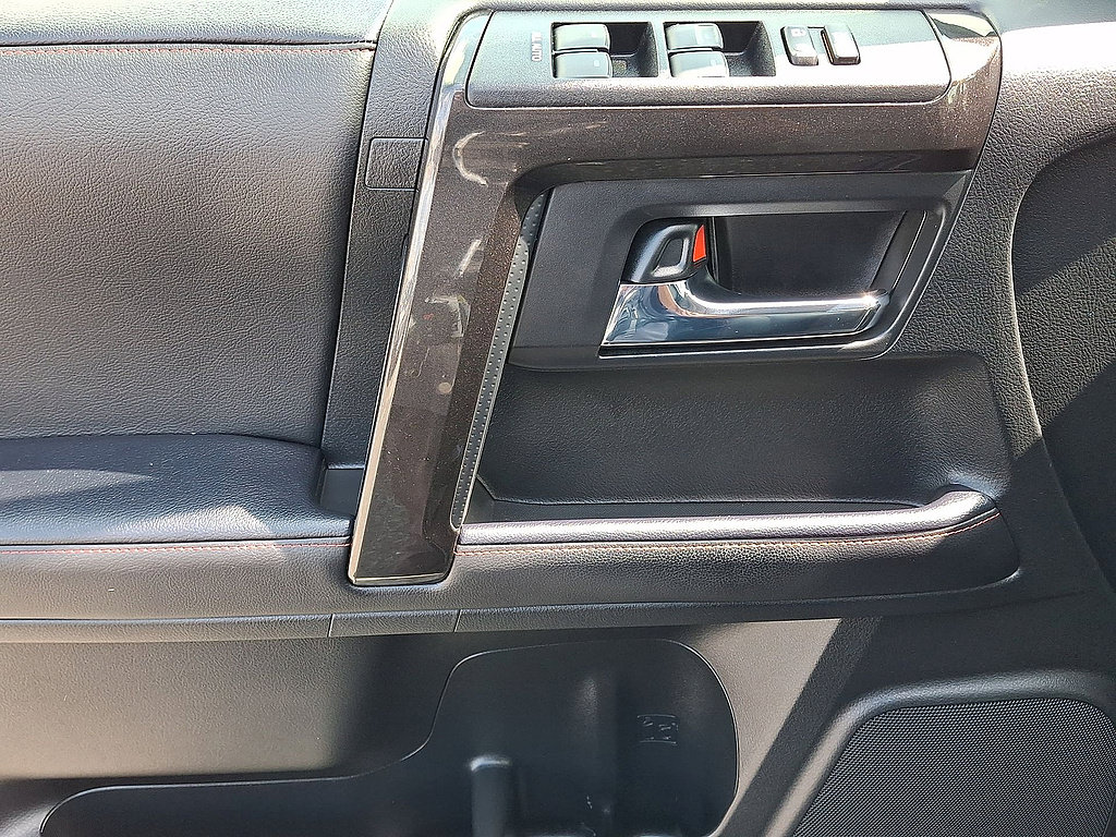 Used 2023 Toyota 4Runner TRD Off-Road Premium w/ Off Road Premium Plus Package AWD/4WD image 16