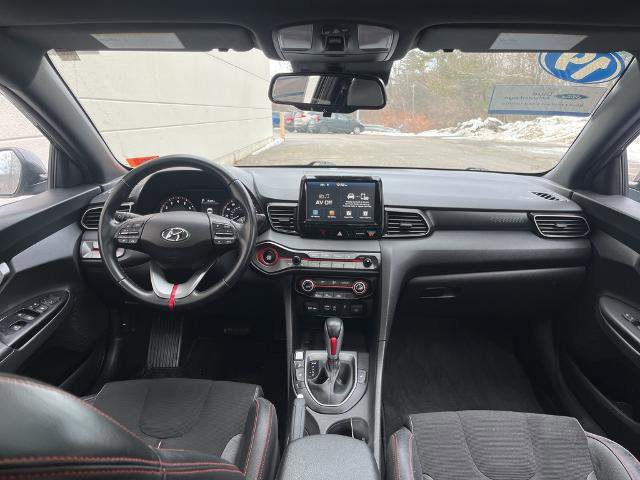 Used 2019 Hyundai Veloster 2.0 Premium image 11