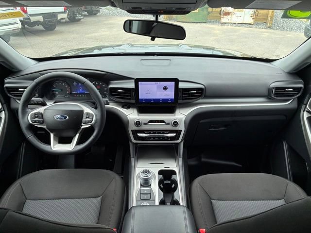 Certified 2023 Ford Explorer XLT AWD/4WD image 16