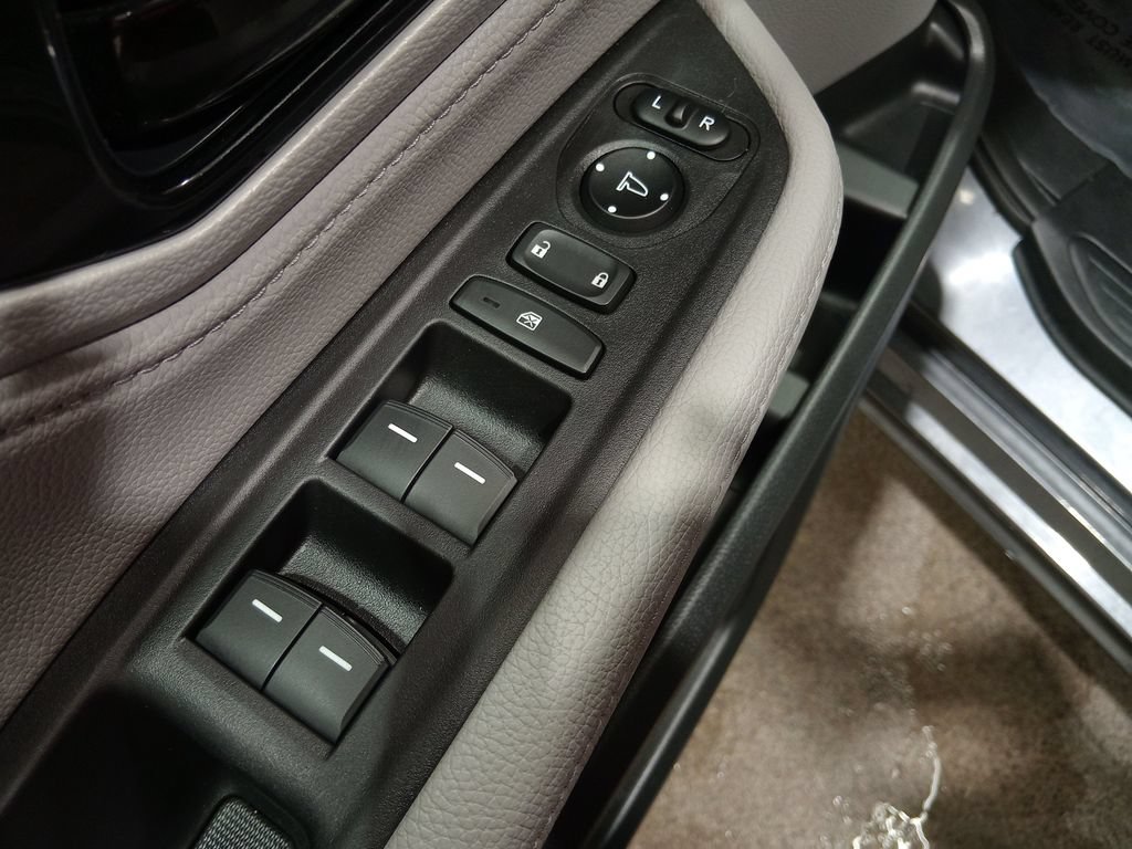 Used 2024 Honda Odyssey Touring image 19