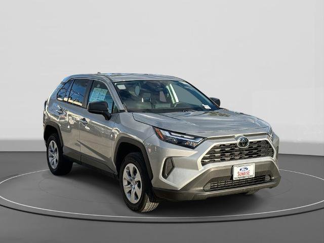 Used 2024 Toyota RAV4 LE image 5