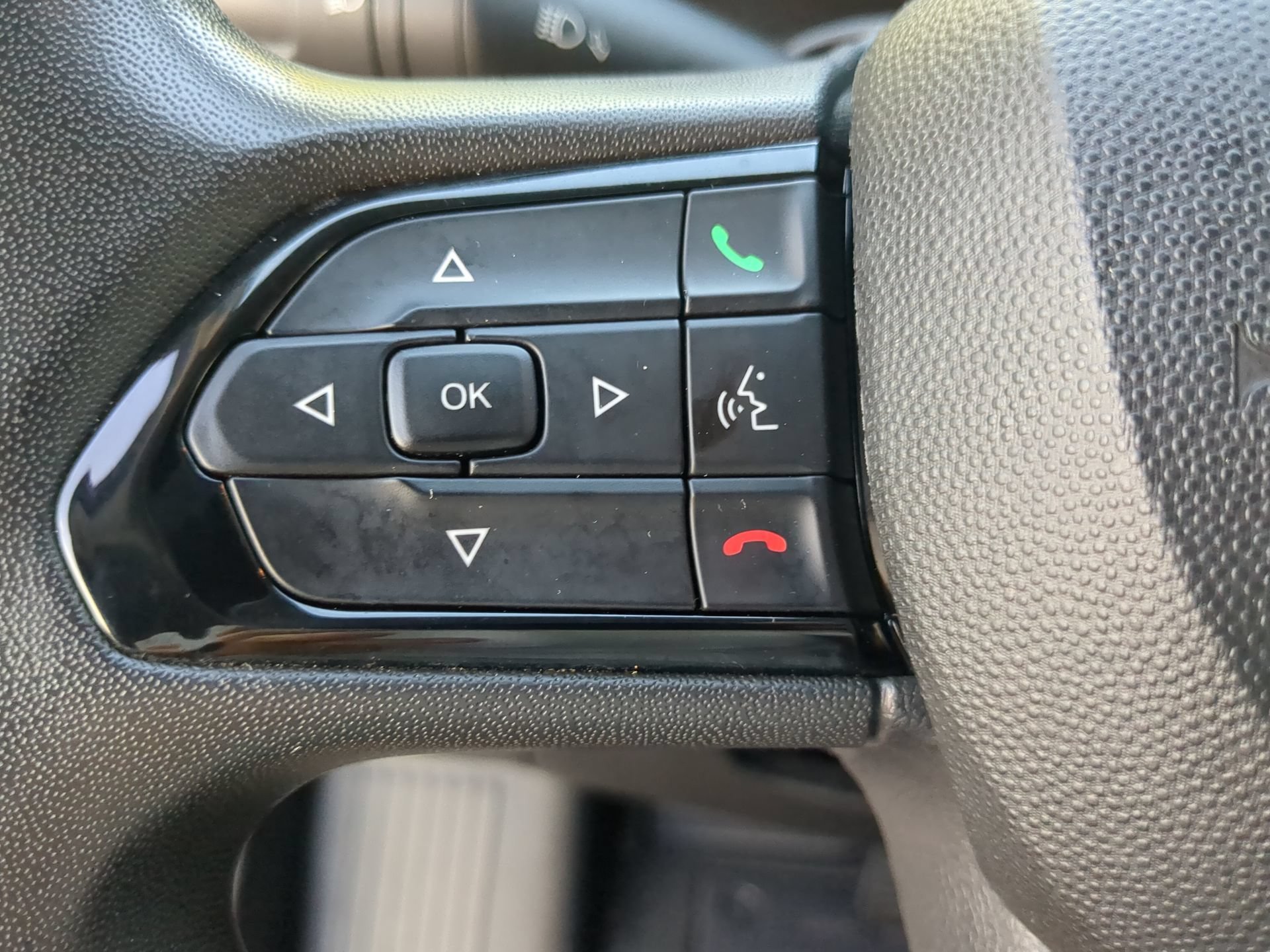 Used 2025 RAM ProMaster 2500 w/ U-Haul Equipment Group FWD image 62