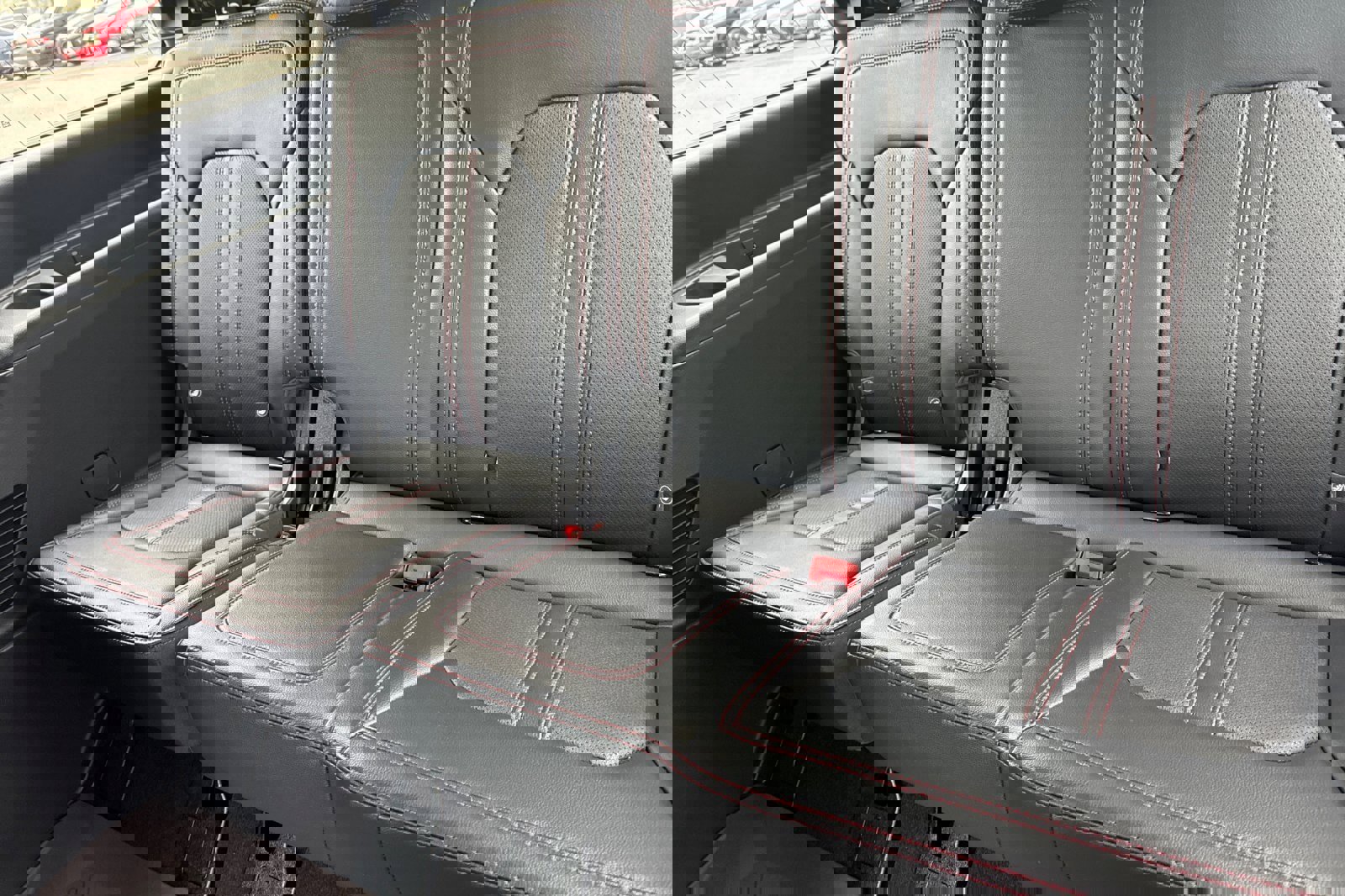 Certified 2024 Ford Expedition Limited image 16