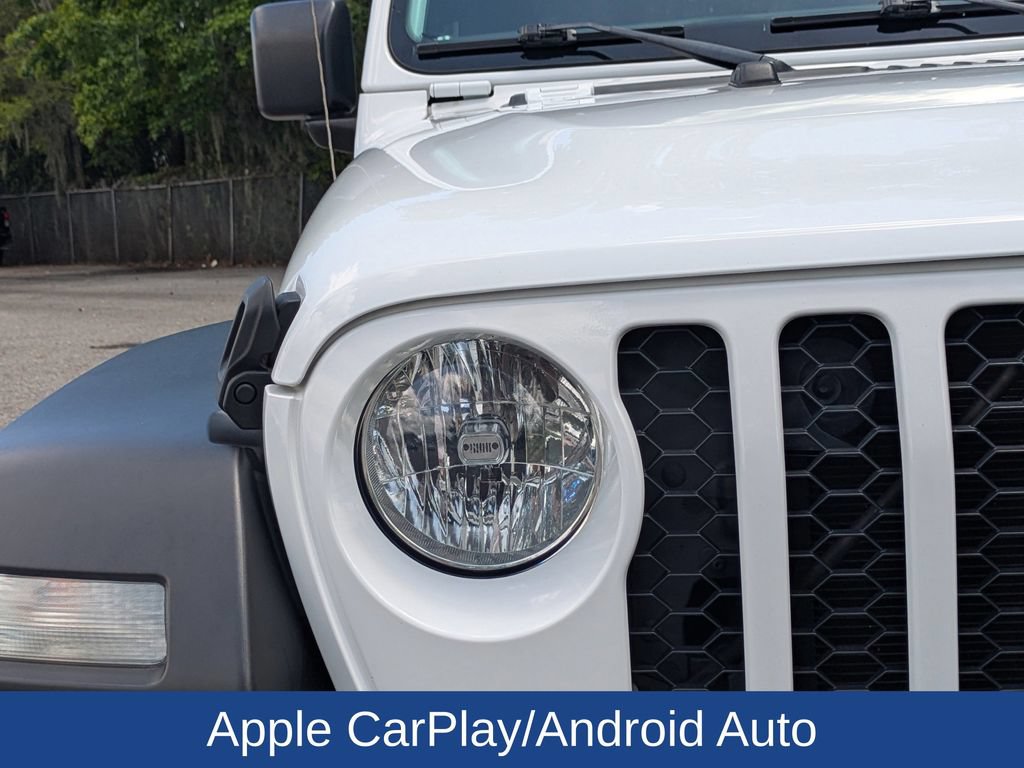 Used 2022 Jeep Gladiator Sport AWD/4WD image 11