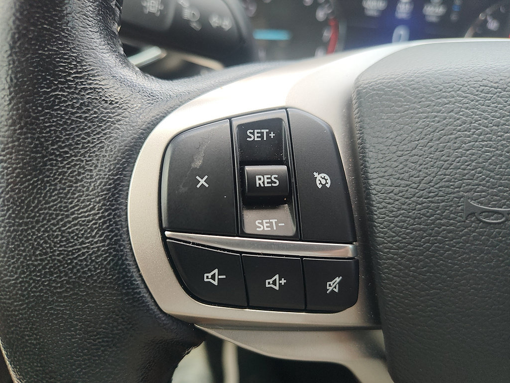 Certified 2021 Ford Explorer XLT w/ Equipment Group 202A RWD image 25