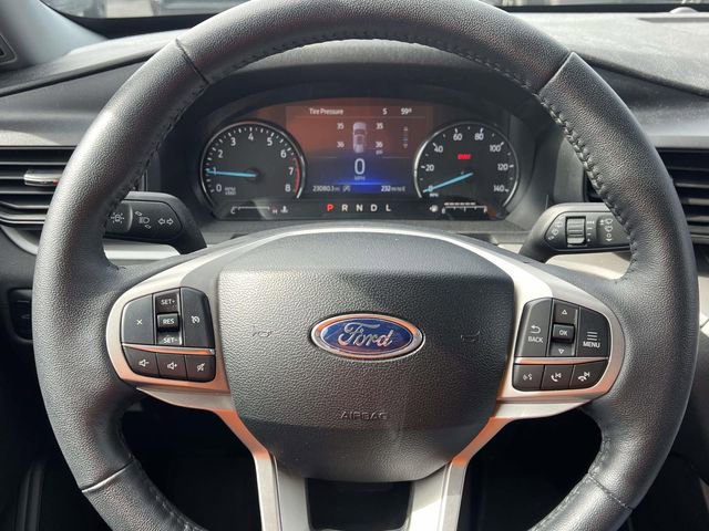 Certified 2024 Ford Explorer XLT AWD/4WD image 9
