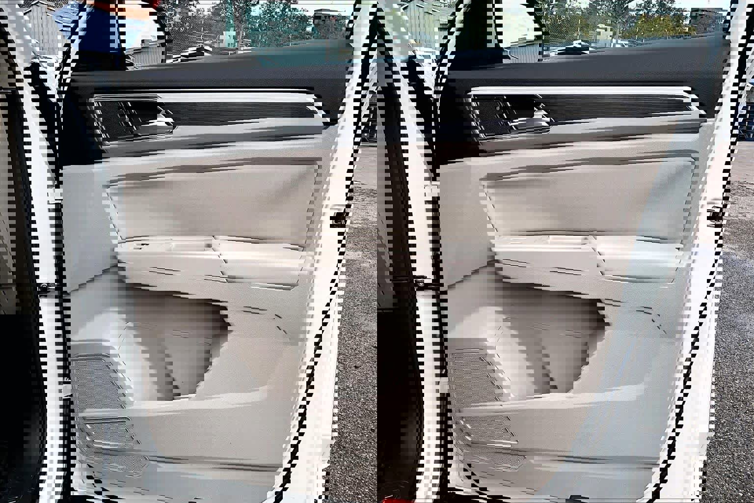 Used 2019 Volkswagen Atlas SEL image 22