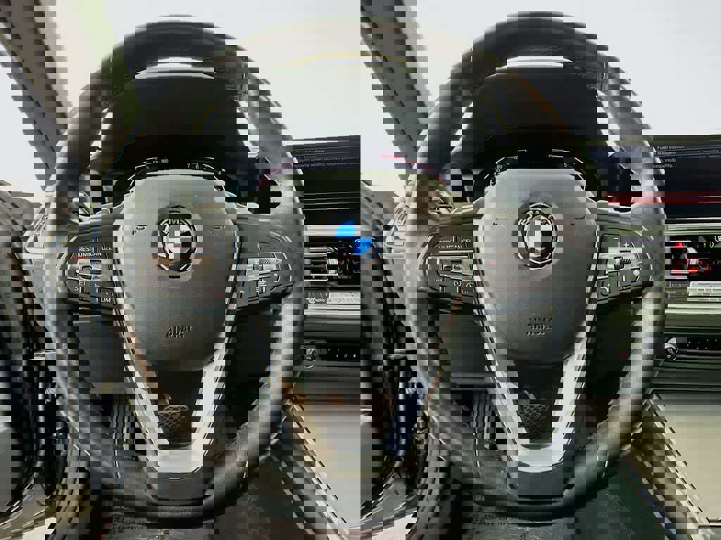 Used 2022 BMW 430i Convertible image 14