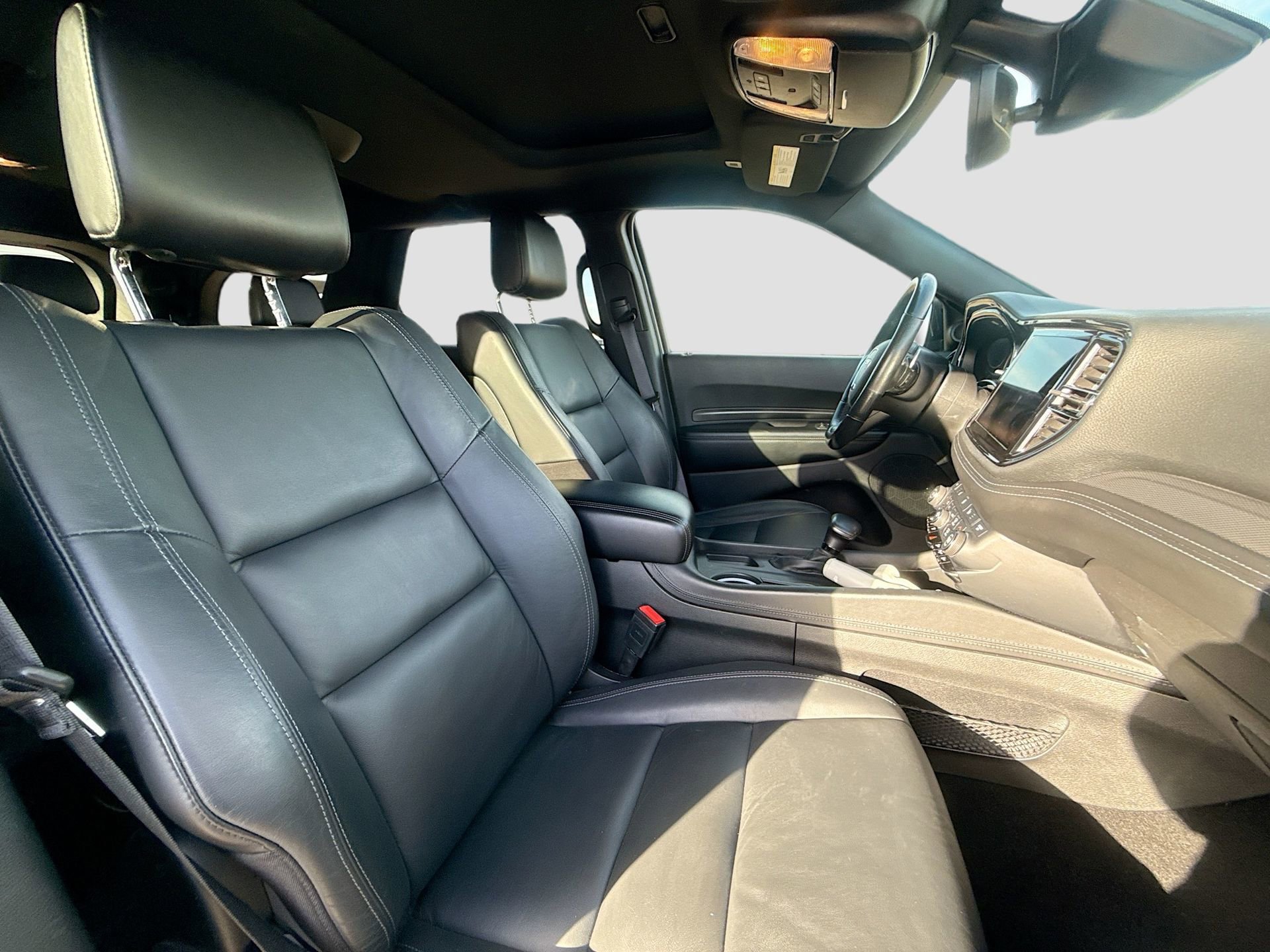 Used 2022 Dodge Durango GT image 34