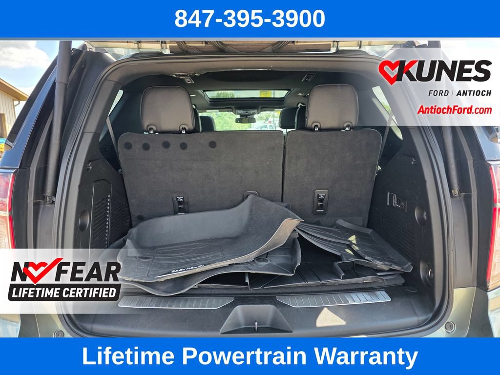 Used 2023 Chevrolet Tahoe Z71 w/ Luxury Package AWD/4WD image 22