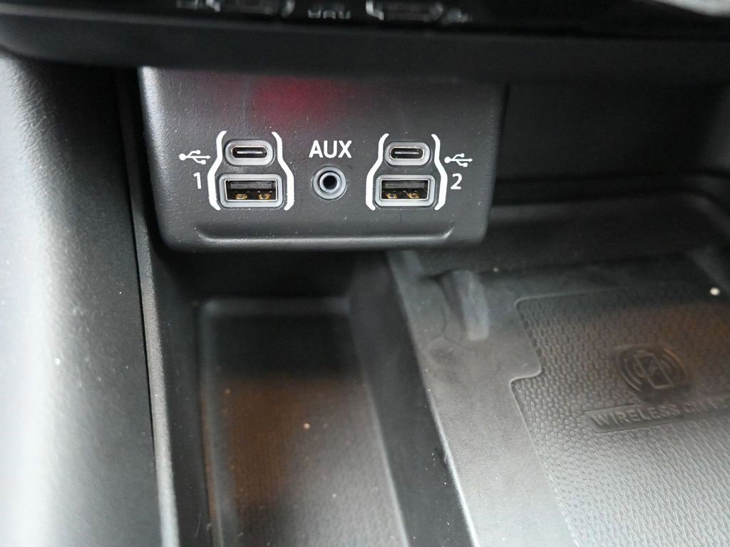 Used 2024 Dodge Durango SRT image 12