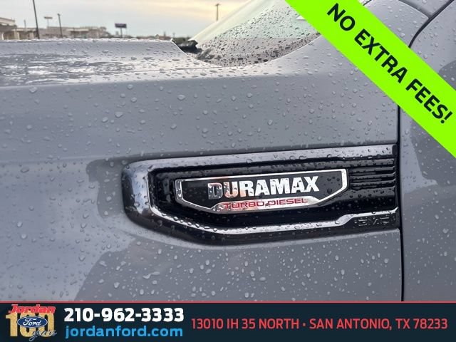 Used 2025 GMC Sierra 1500 AT4 w/ AT4 Premium Package AWD/4WD image 5