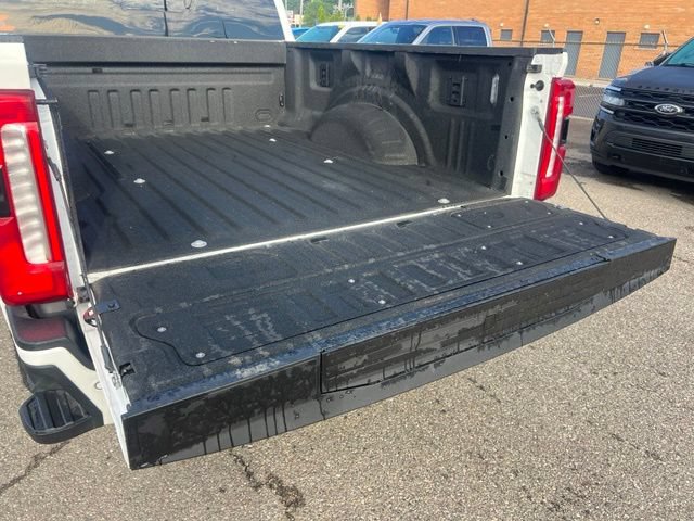 Certified 2024 Ford F250 Lariat w/ Sport Appearance Package AWD/4WD image 24