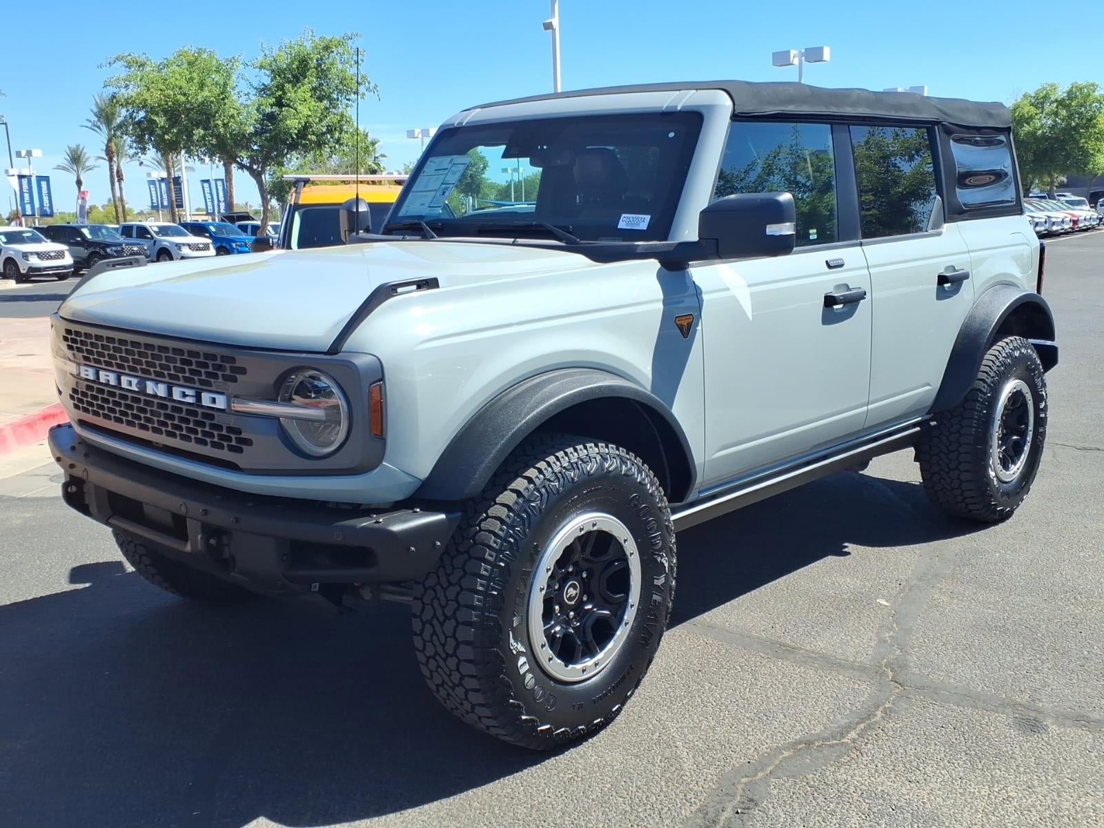 Certified 2021 Ford Bronco Badlands AWD/4WD image 8