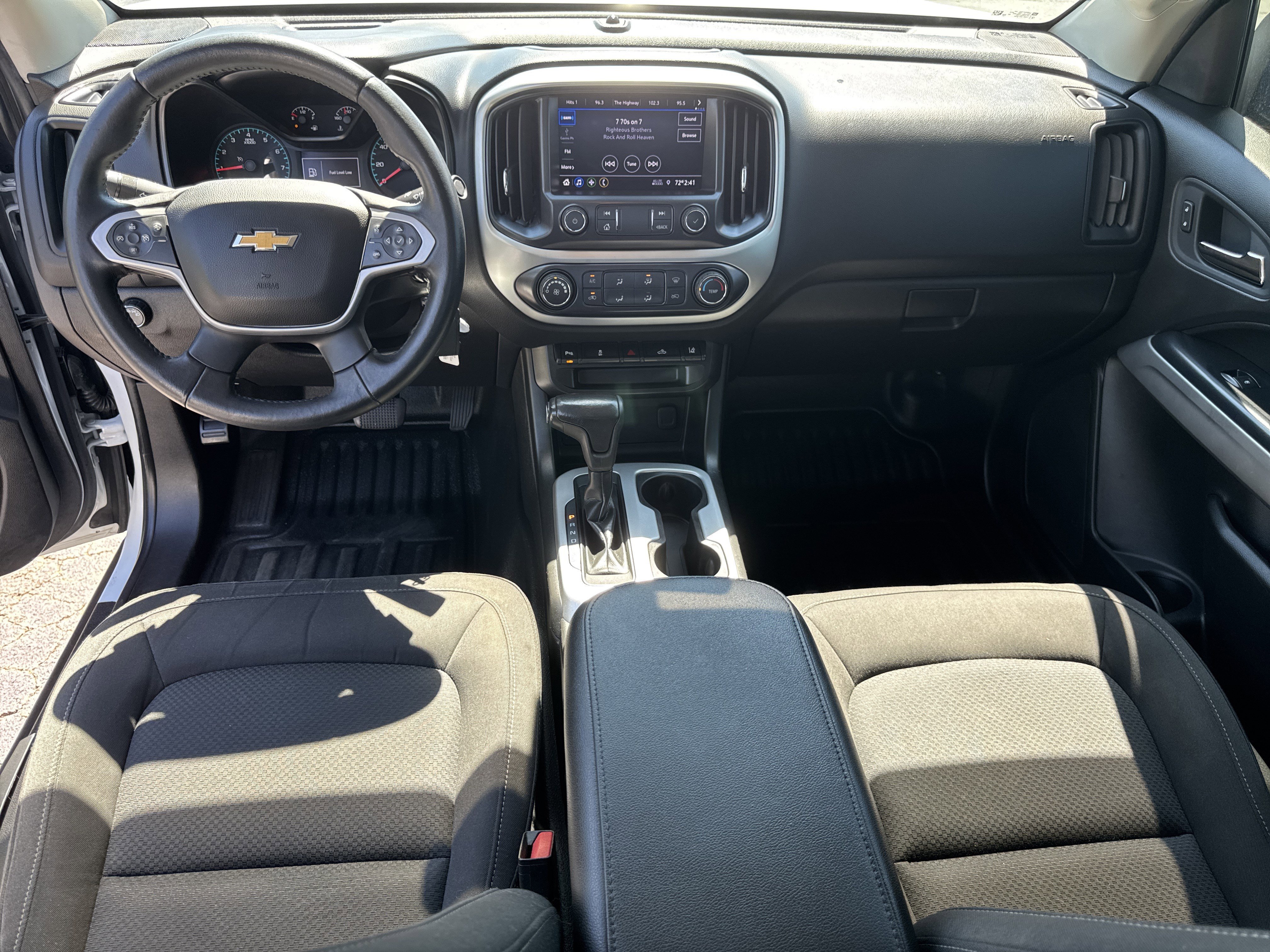 Used 2021 Chevrolet Colorado LT w/ Fleet Safety Package image 22