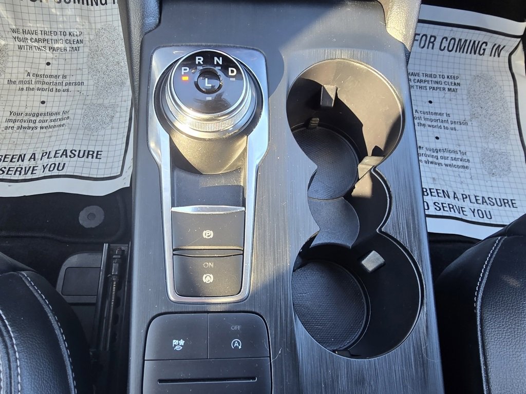 Certified 2020 Ford Escape SEL image 26