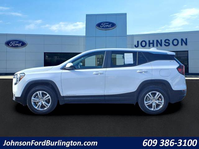 Used 2024 GMC Terrain SLE image 6