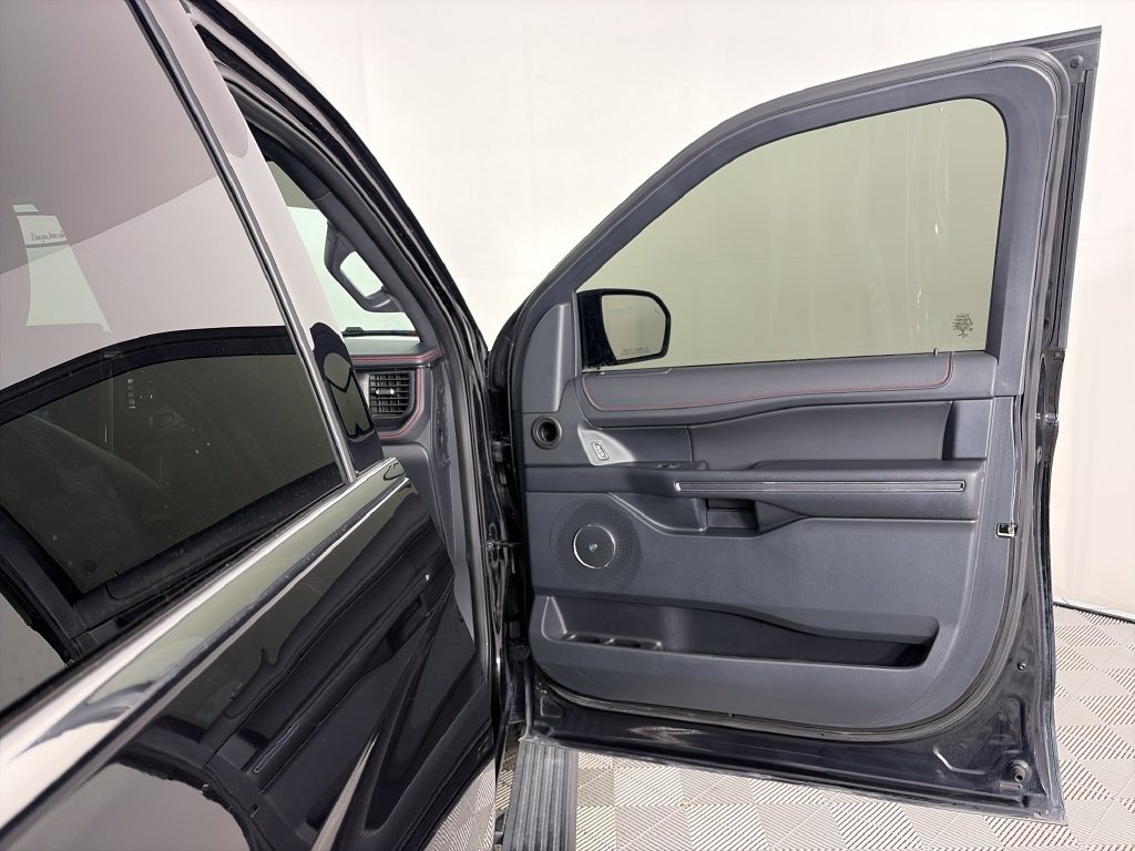 Certified 2022 Ford Expedition Max Limited AWD/4WD image 32