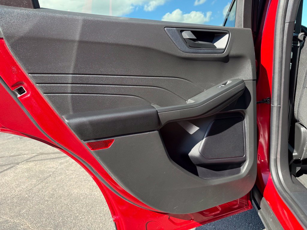 Certified 2023 Ford Escape Active AWD/4WD image 24