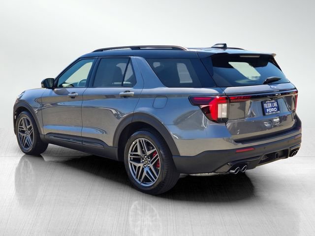 Certified 2025 Ford Explorer ST AWD/4WD image 6