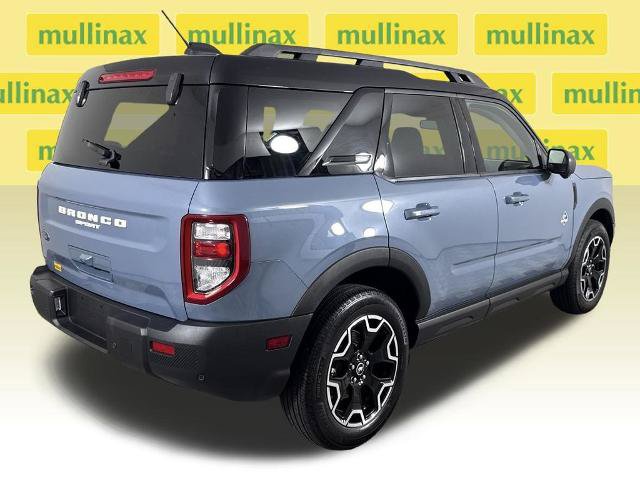 Certified 2025 Ford Bronco Sport Outer Banks w/ Outer Banks Tech Package+ AWD/4WD image 4