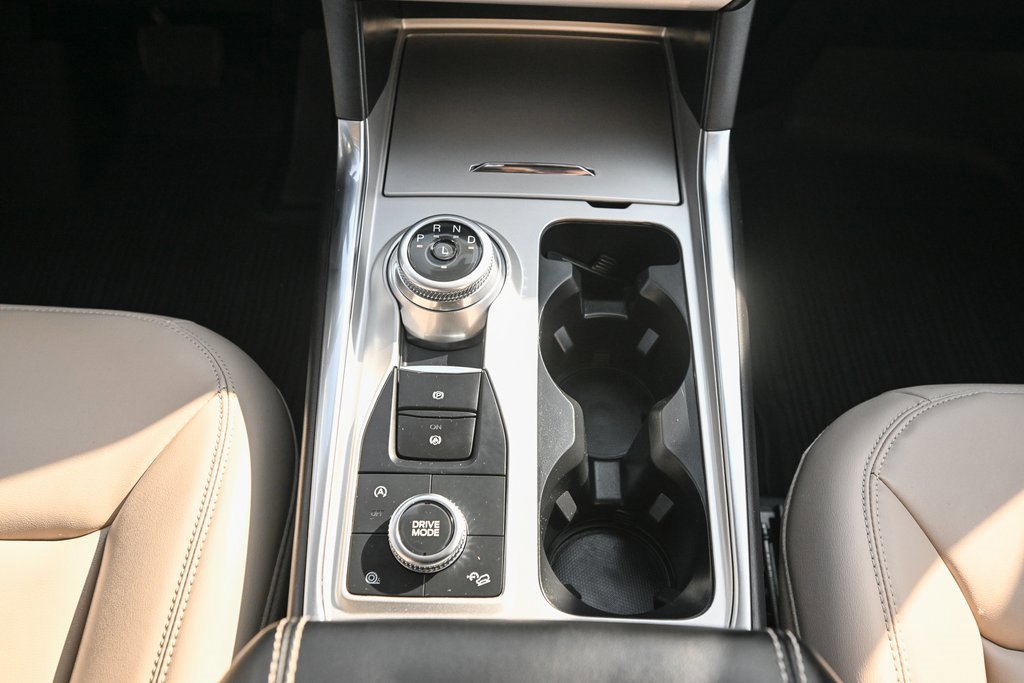 Certified 2023 Ford Explorer XLT w/ Equipment Group 202A image 39