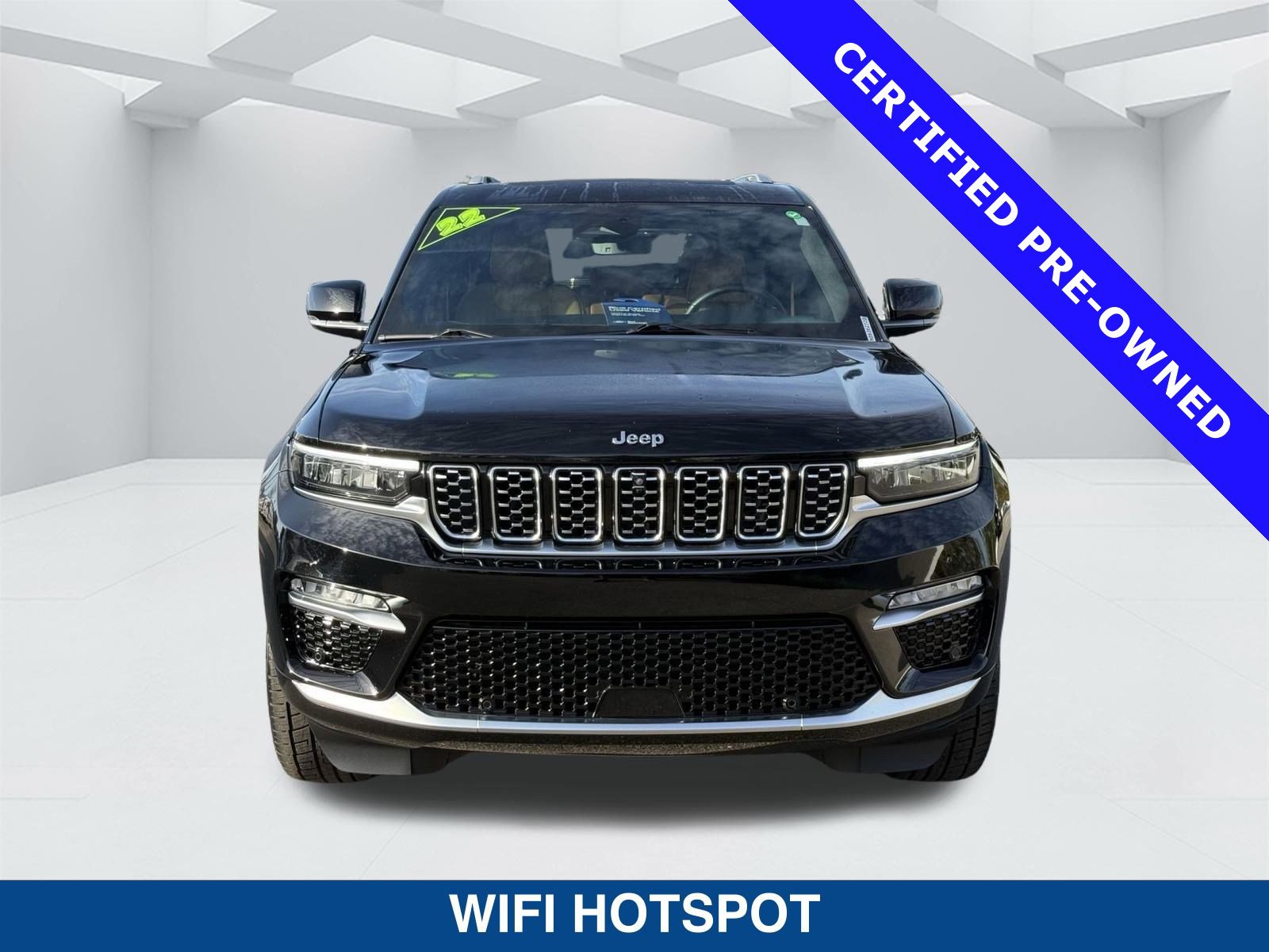 Used 2022 Jeep Grand Cherokee Summit image 8
