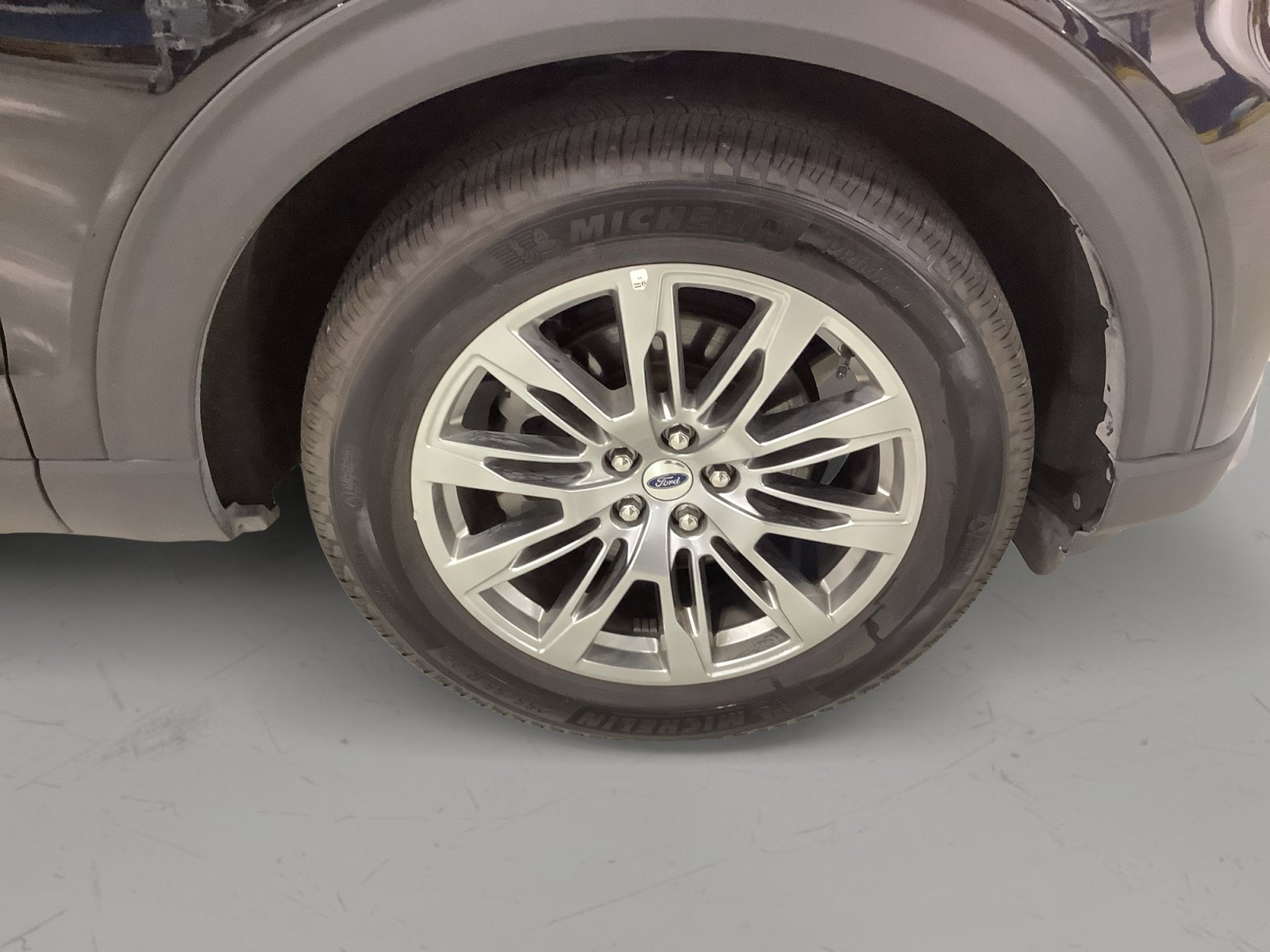Certified 2026 Ford Explorer Platinum AWD/4WD image 8