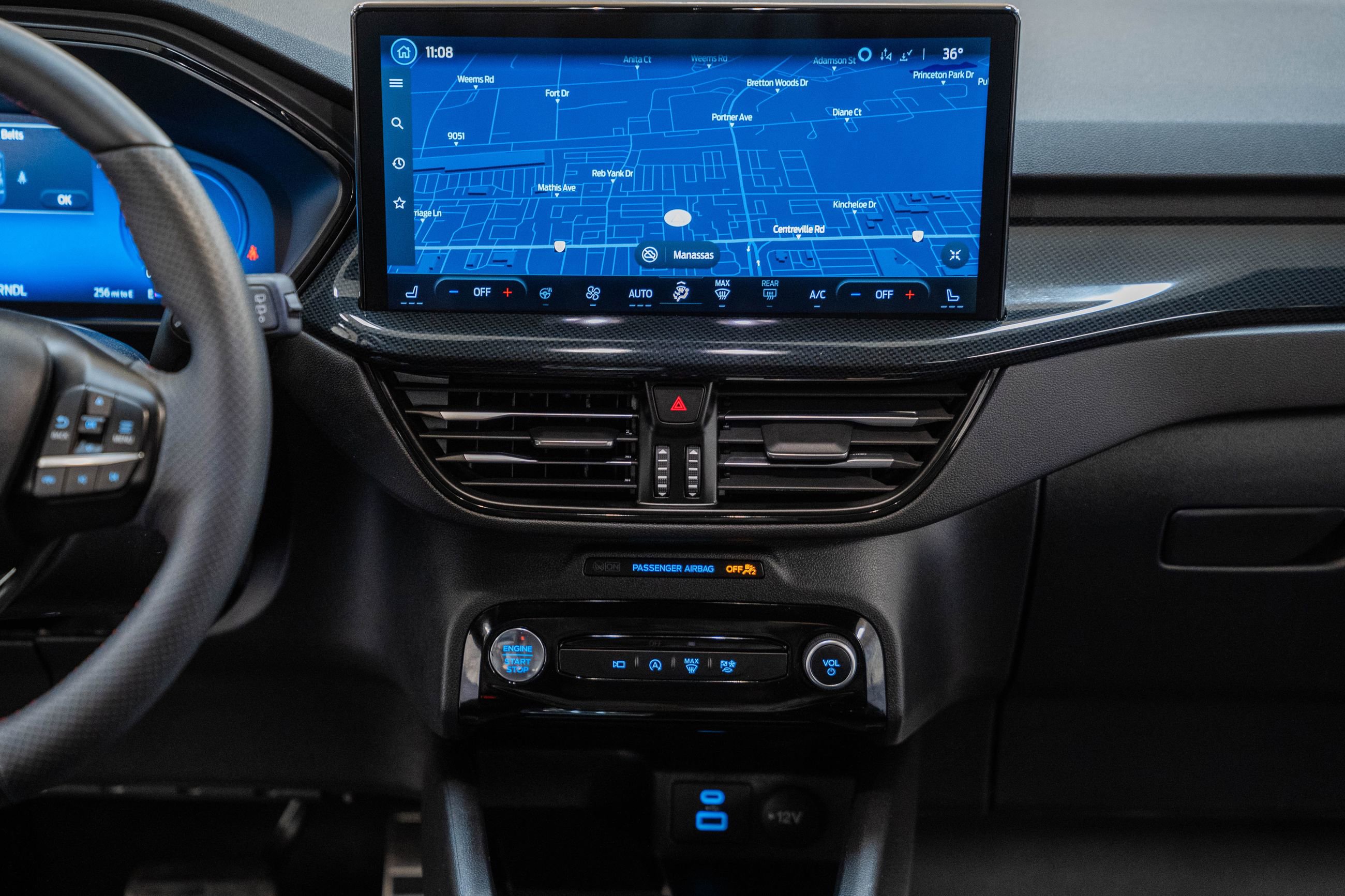 Certified 2023 Ford Escape ST-Line Select w/ Tech Pack #2 image 28