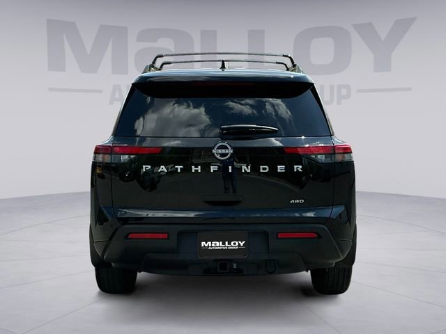 Used 2025 Nissan Pathfinder SV w/ SV Premium Package AWD/4WD image 4