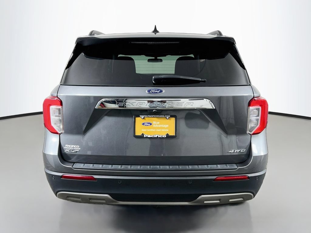 Certified 2023 Ford Explorer XLT w/ Equipment Group 202A AWD/4WD image 6