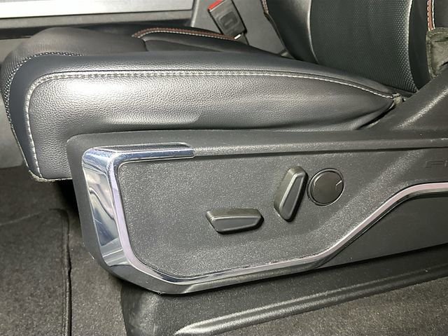 Certified 2024 Ford F250 Lariat w/ Lariat Ultimate Package image 16