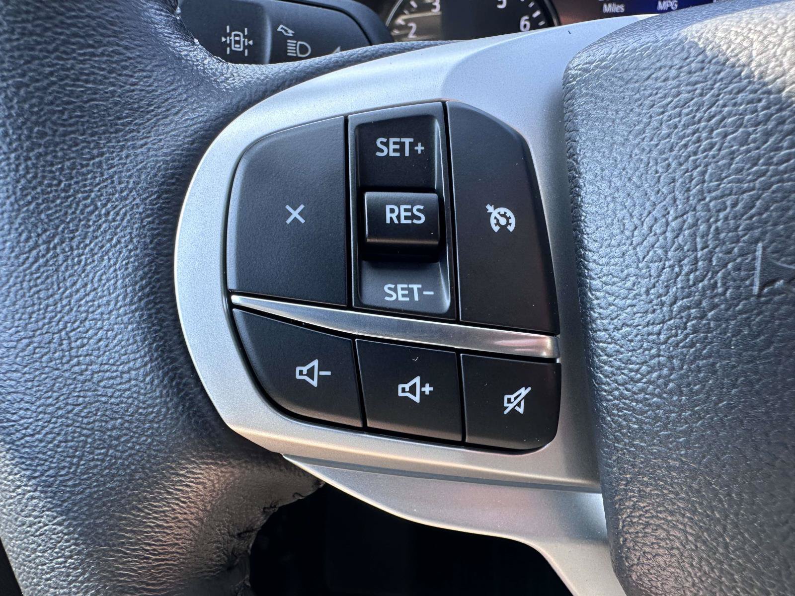 Certified 2023 Ford Explorer XLT AWD/4WD image 18