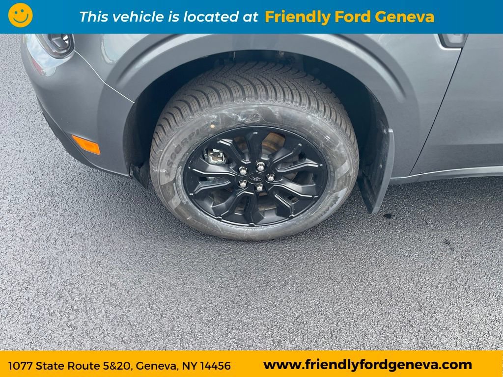 Certified 2024 Ford Maverick Lariat w/ Black Appearance Package AWD/4WD image 9