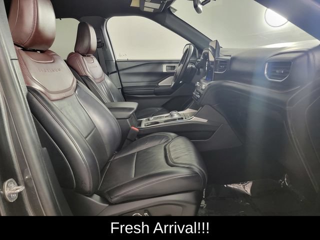 Certified 2020 Ford Explorer Platinum w/ Premium Technology Package AWD/4WD image 18