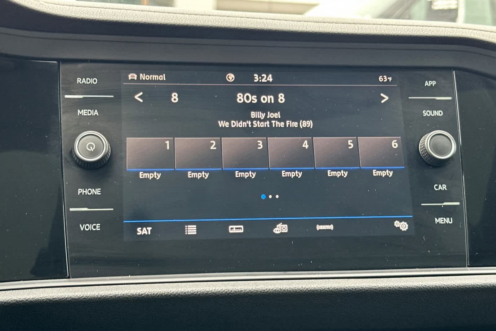 Used 2020 Volkswagen Jetta SEL image 18