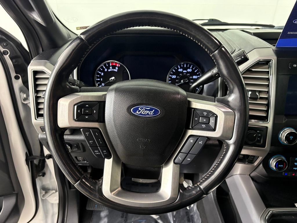 Certified 2019 Ford F350 Platinum w/ Platinum Ultimate Package image 16