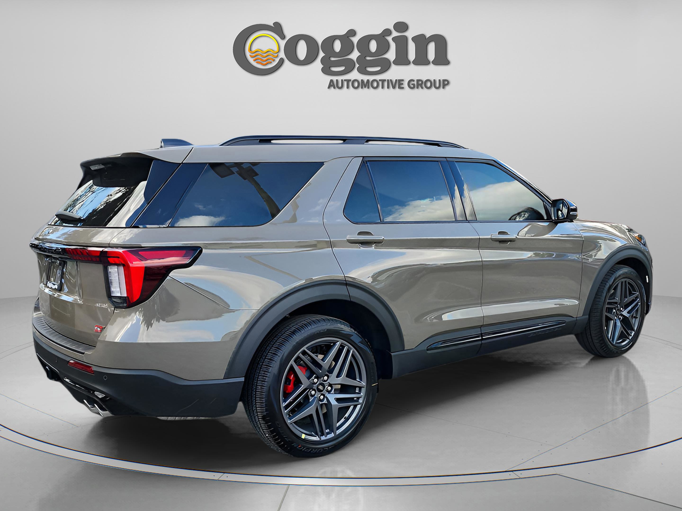 Certified 2026 Ford Explorer ST image 6